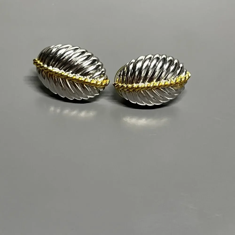 Textured Silver Tone Gold Accent Ribbed Oval‎ Leaf Earrings Women’s Classic Post